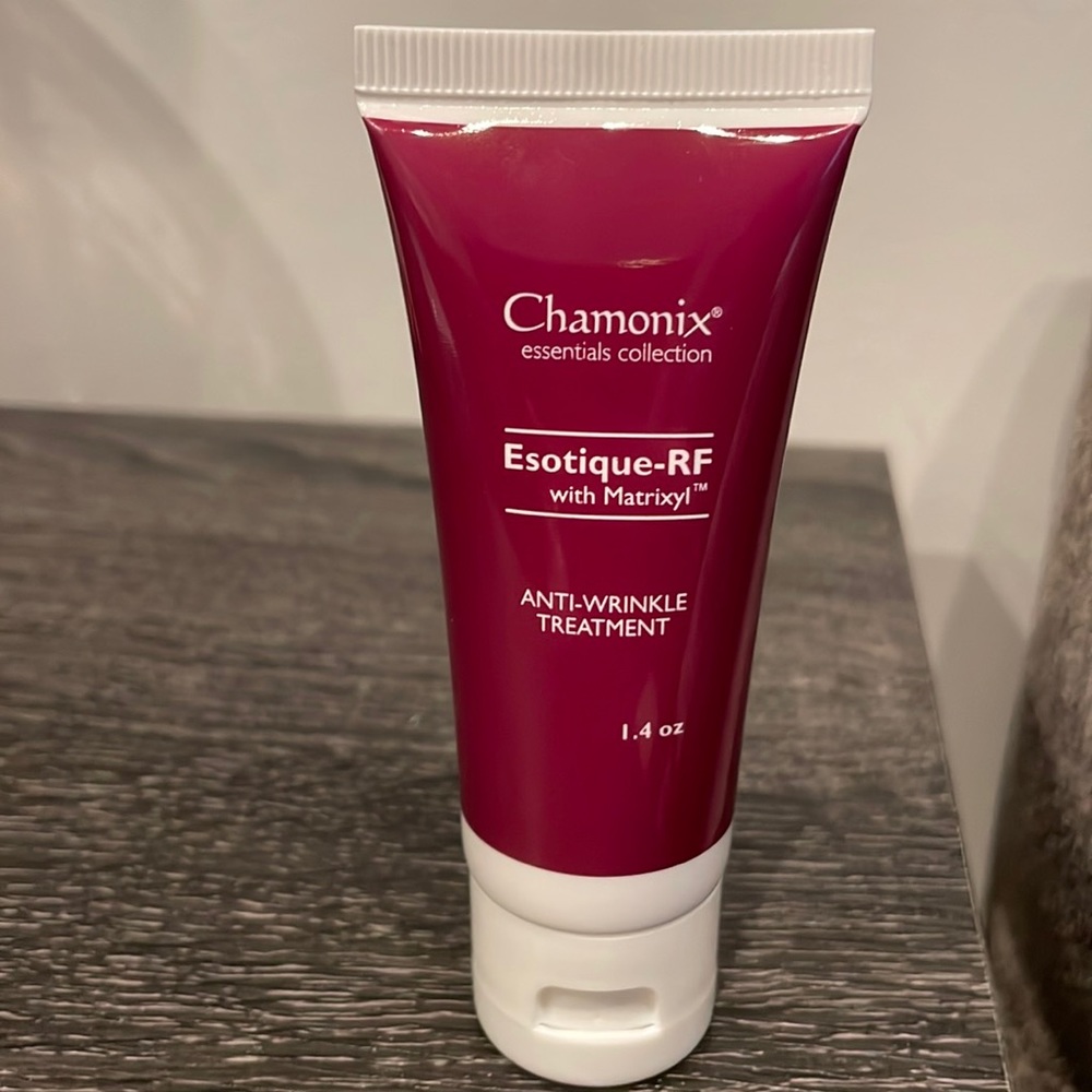 Chamonix Unopened Anti-Wrinkle Treatment 1.4oz‎